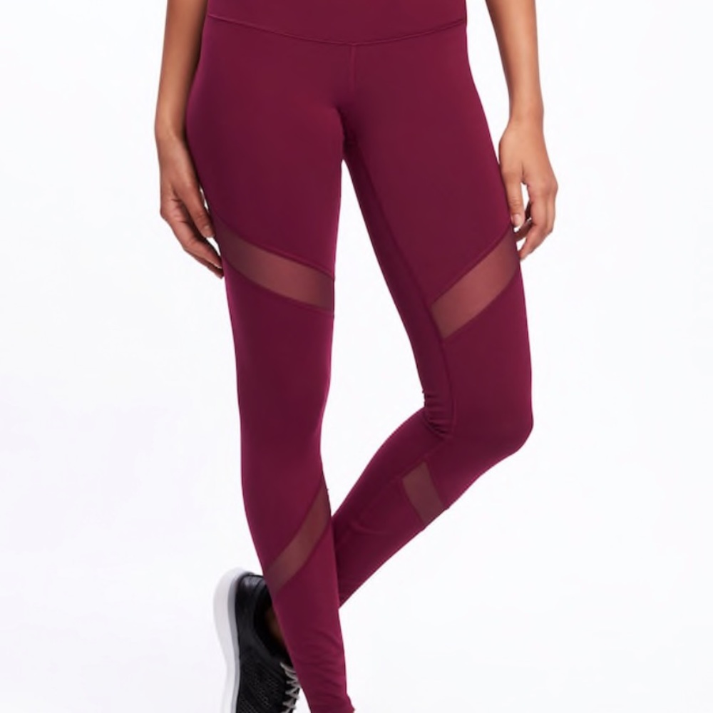 Old Navy mid rise compression Elevate leggings